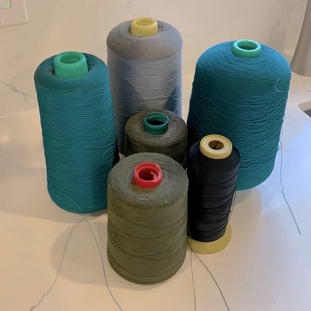Serging thread! Assorted colours and Tex (pictured)